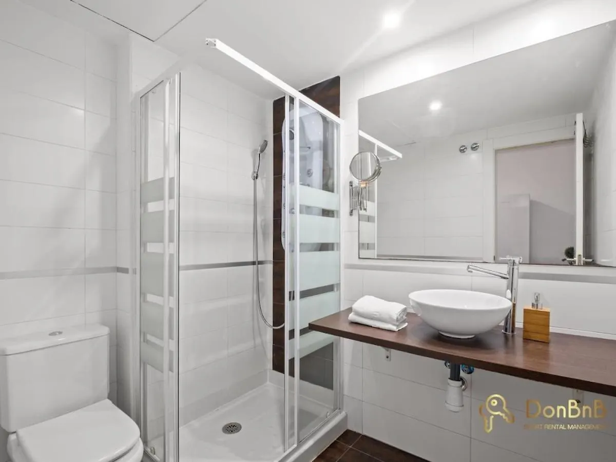 Cosy Flat To Discover Μάλαγα 0*,